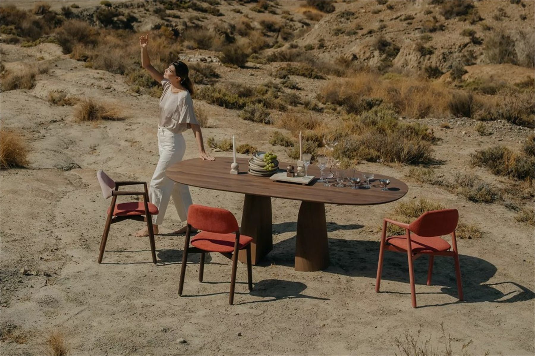 Table et chaises — Le Meuble